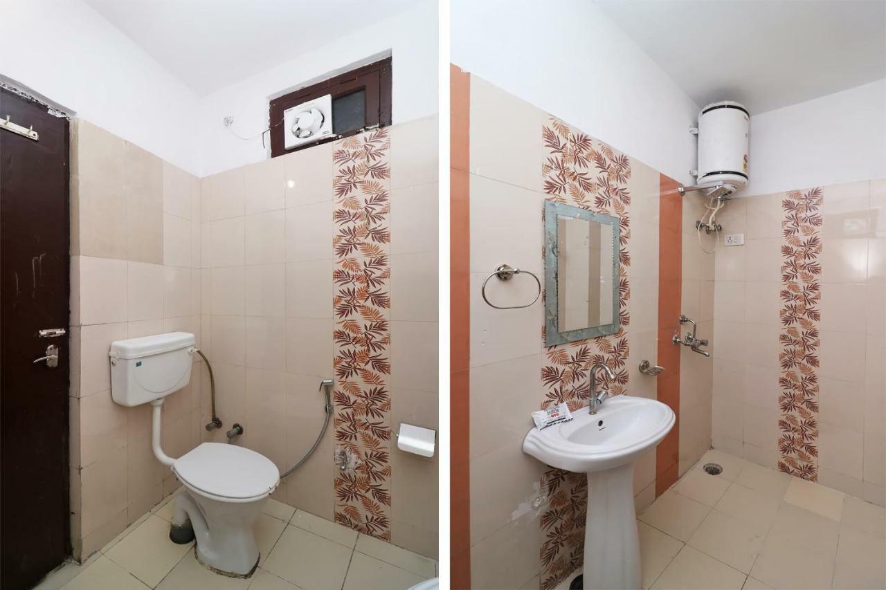 Oyo 29411 Hotel Vanshika Agra  Kültér fotó