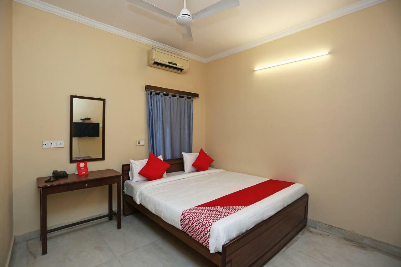 Oyo 29411 Hotel Vanshika Agra  Kültér fotó
