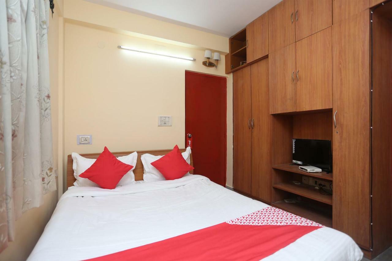 Oyo 29411 Hotel Vanshika Agra  Kültér fotó