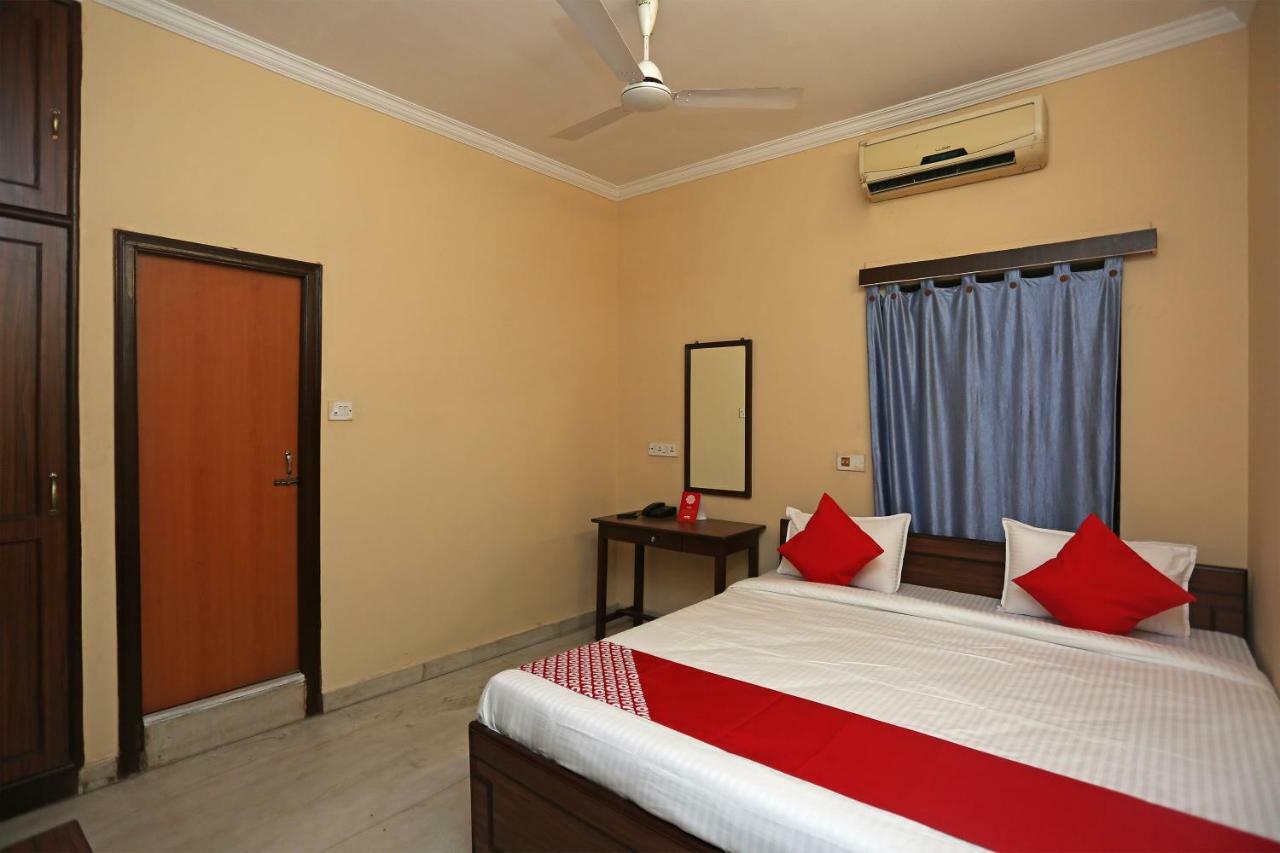 Oyo 29411 Hotel Vanshika Agra  Kültér fotó