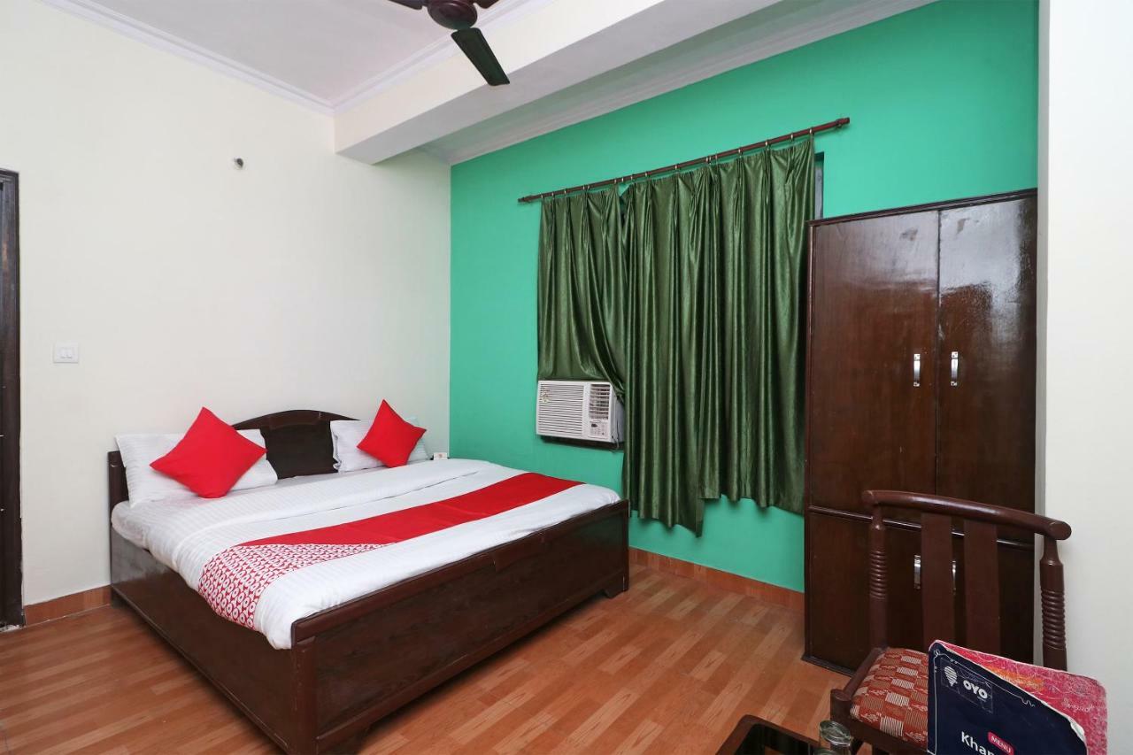 Oyo 29411 Hotel Vanshika Agra  Kültér fotó