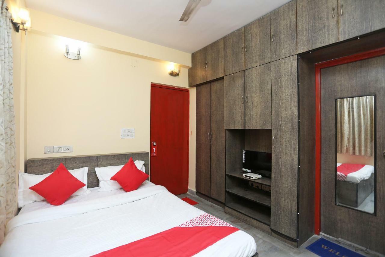 Oyo 29411 Hotel Vanshika Agra  Kültér fotó